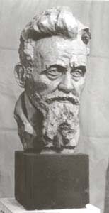 Скульптурный портрет М.И.Сумгина, выполненный к 100 -летию со дня рождения. Автор Н.А.Вельмина